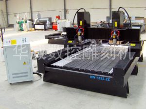 庆阳正宁县双头立体多功能石材雕刻机HW-1325-2Z